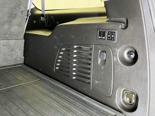 2015 Chevrolet Suburban 4WD 4dr LTZ - 22939948 - 71