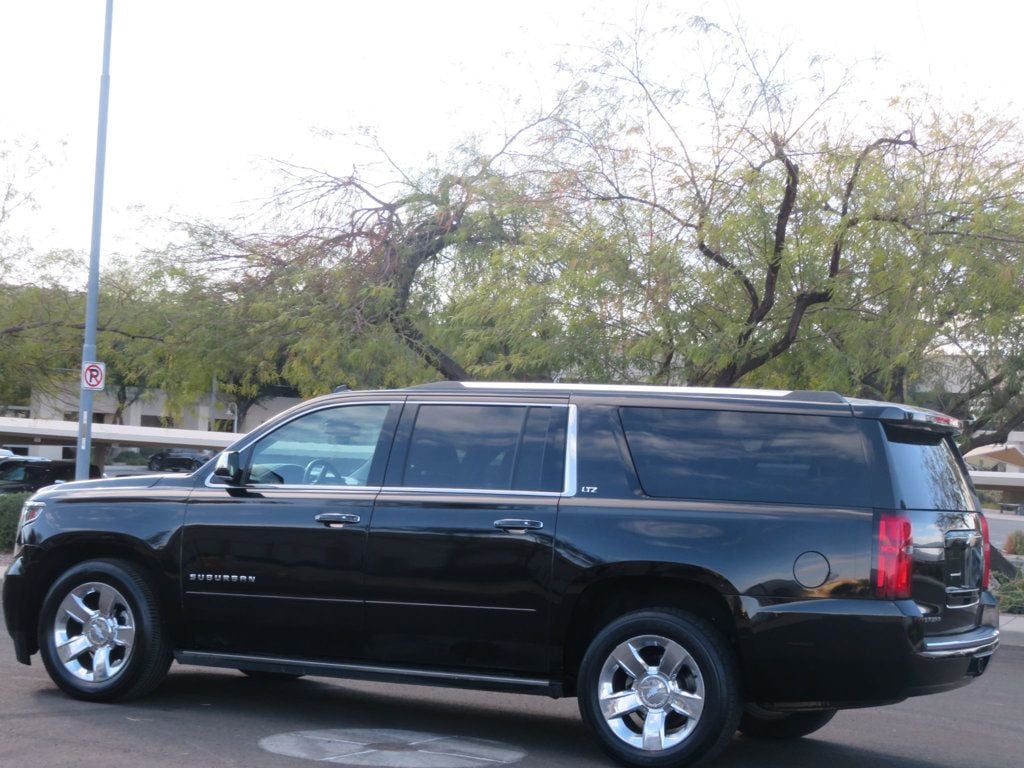 2015 Chevrolet Suburban CHEVY SUBURBAN 4X4 LTZ LEATHER BLACK BEAUTY BENCH SEAT 3RD ROW  - 22743238 - 4