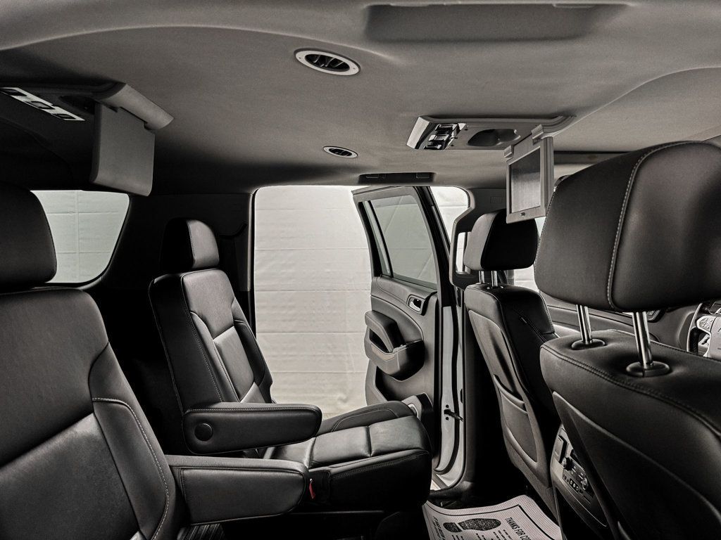 2015 Chevrolet Suburban LT 4WD - 22945449 - 13