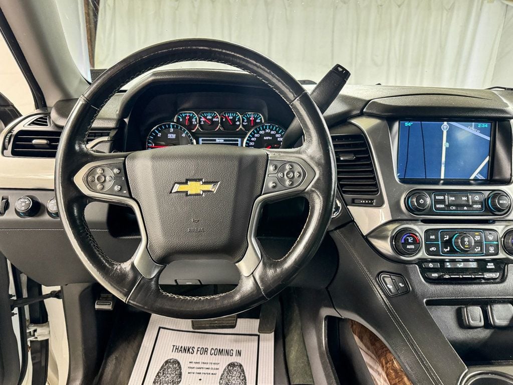 2015 Chevrolet Suburban LT 4WD - 22945449 - 15