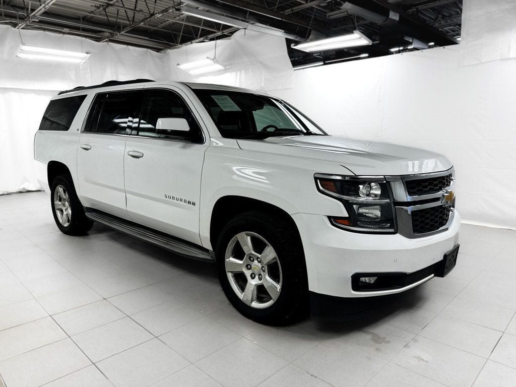 2015 Chevrolet Suburban LT 4WD - 22945449 - 7