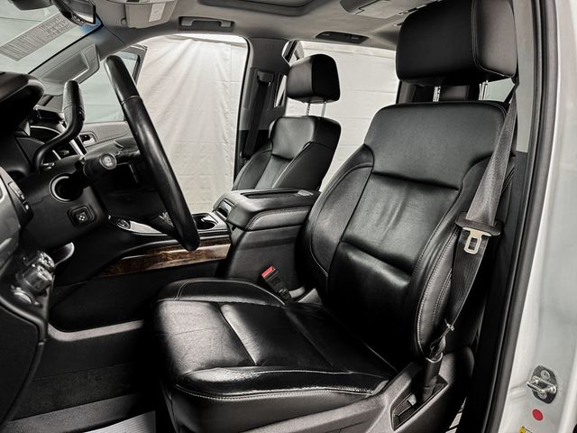 2015 Chevrolet Suburban LT 4WD - 22945449 - 8