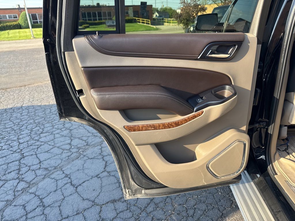 2015 Chevrolet Tahoe 2WD 4dr LTZ - 23017957 - 18