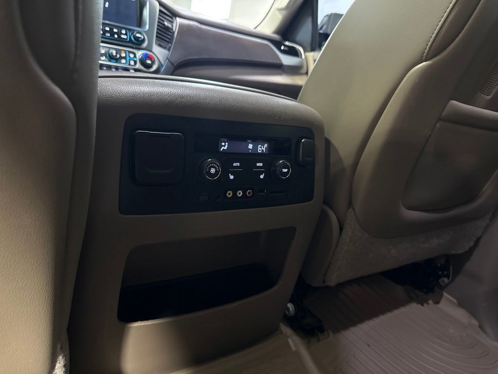 2015 Chevrolet Tahoe 2WD 4dr LTZ - 23017957 - 35