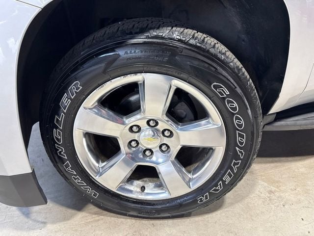 2015 Chevrolet Tahoe 4WD 4dr LT - 23024576 - 1