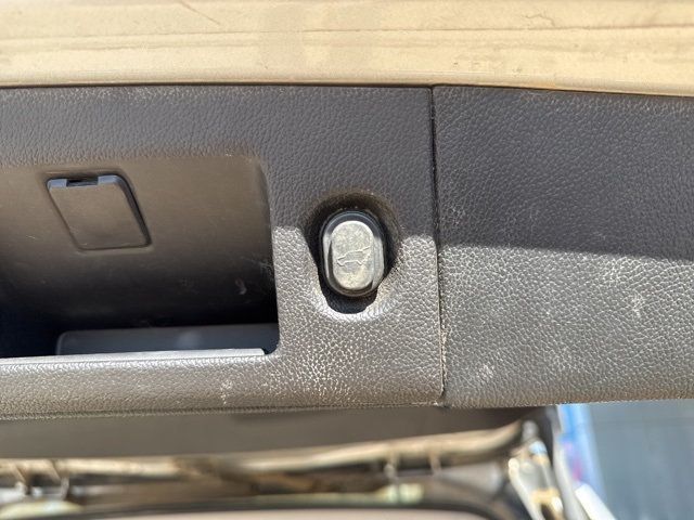 2015 Chevrolet Tahoe 4WD 4dr LT - 22969505 - 11