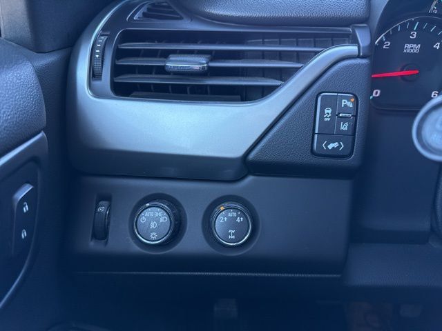 2015 Chevrolet Tahoe 4WD 4dr LT - 23012219 - 22