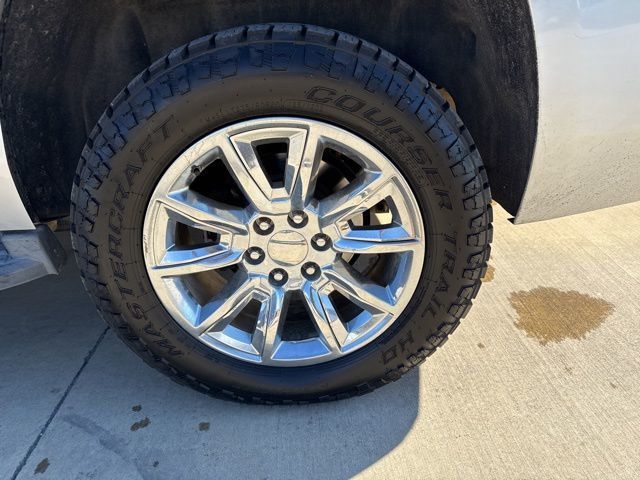 2015 Chevrolet Tahoe 4WD 4dr LT - 23012219 - 25