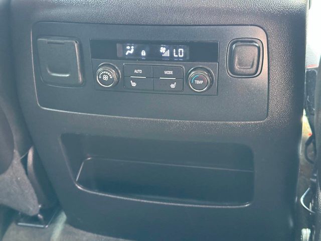 2015 Chevrolet Tahoe 4WD 4dr LTZ - 22895274 - 28