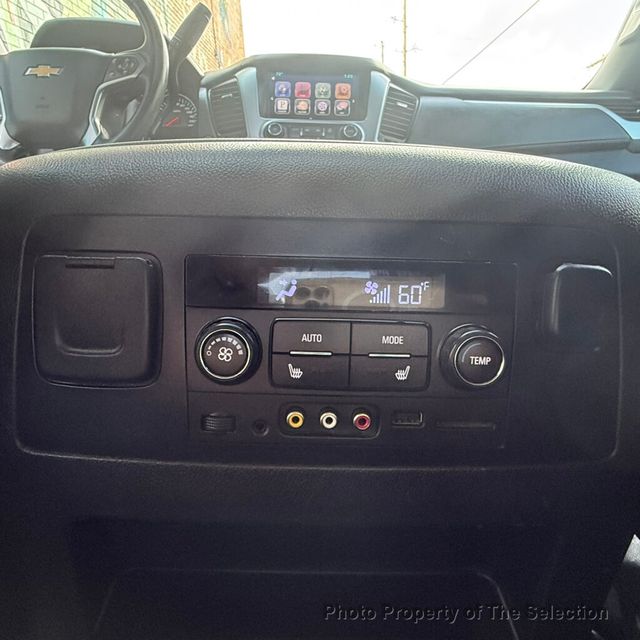 2015 Chevrolet Tahoe 4WD LTZ W/LEATHER, SUNROOF, DVD, NAV, HEADS UP DISPLAY - 22994744 - 40