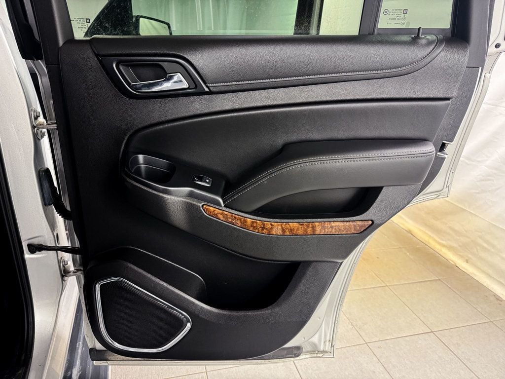 2015 Chevrolet Tahoe LTZ 4WD - 22956723 - 15