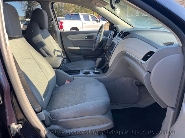 2015 Chevrolet Traverse AWD 4dr LS - 22968558 - 5