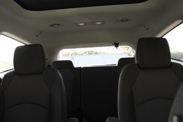 2015 Chevrolet Traverse AWD 4dr LT w/2LT - 23027354 - 13