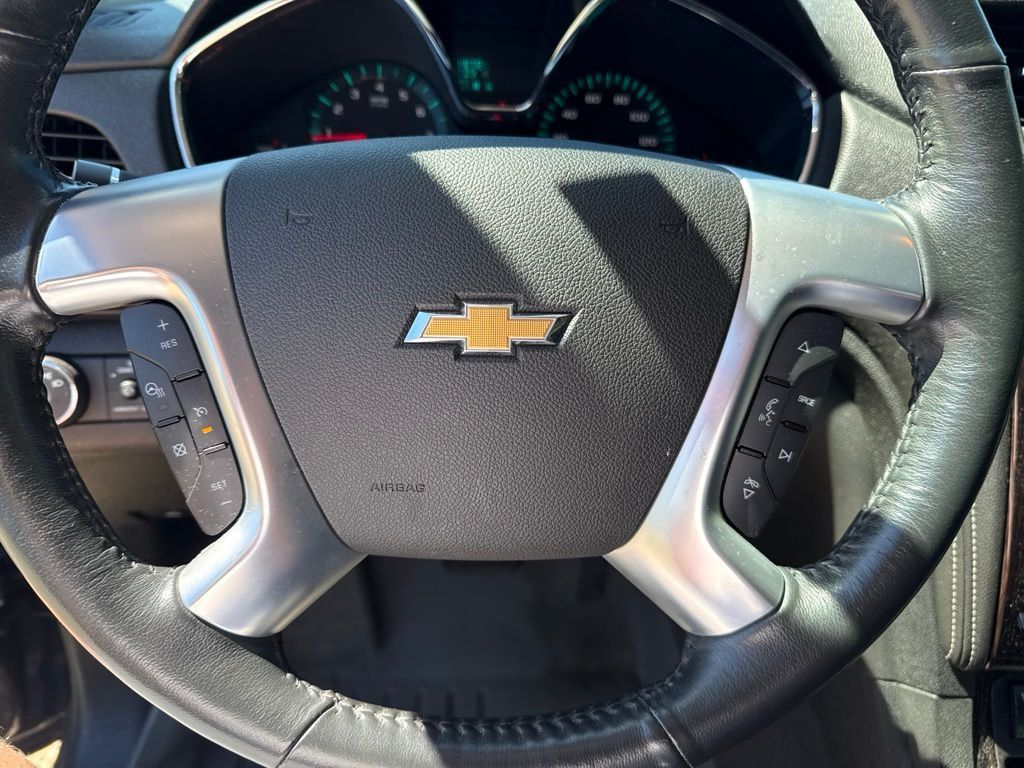 2015 Chevrolet Traverse AWD 4dr LTZ - 23040138 - 9