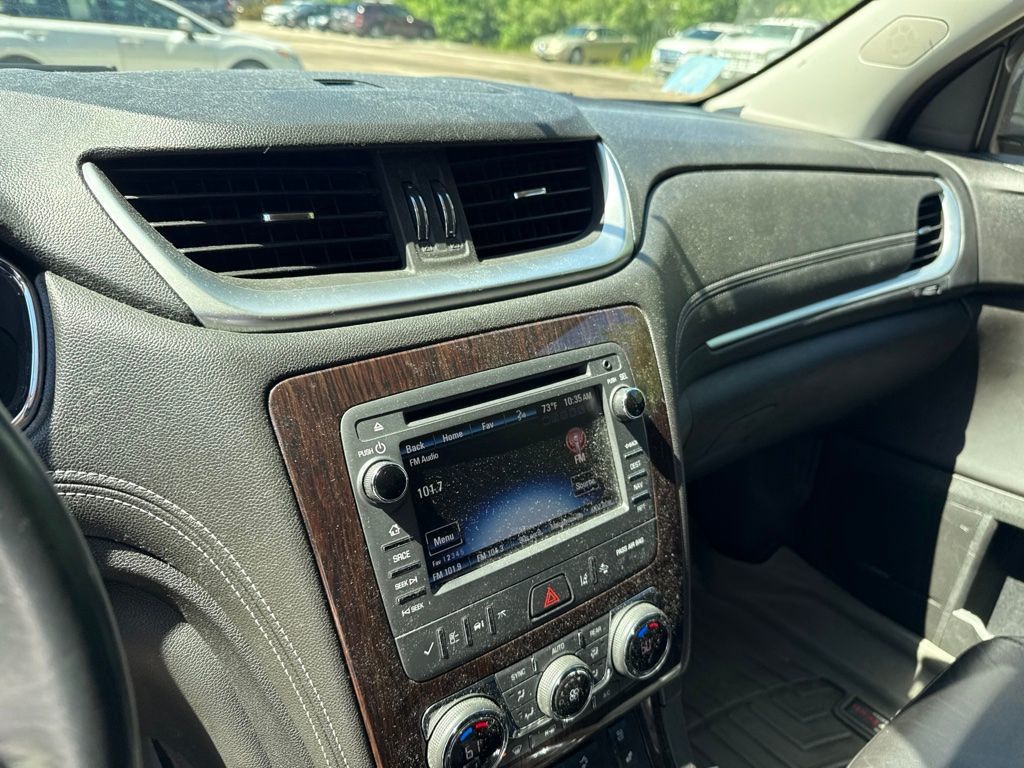 2015 Chevrolet Traverse AWD 4dr LTZ - 23040138 - 11