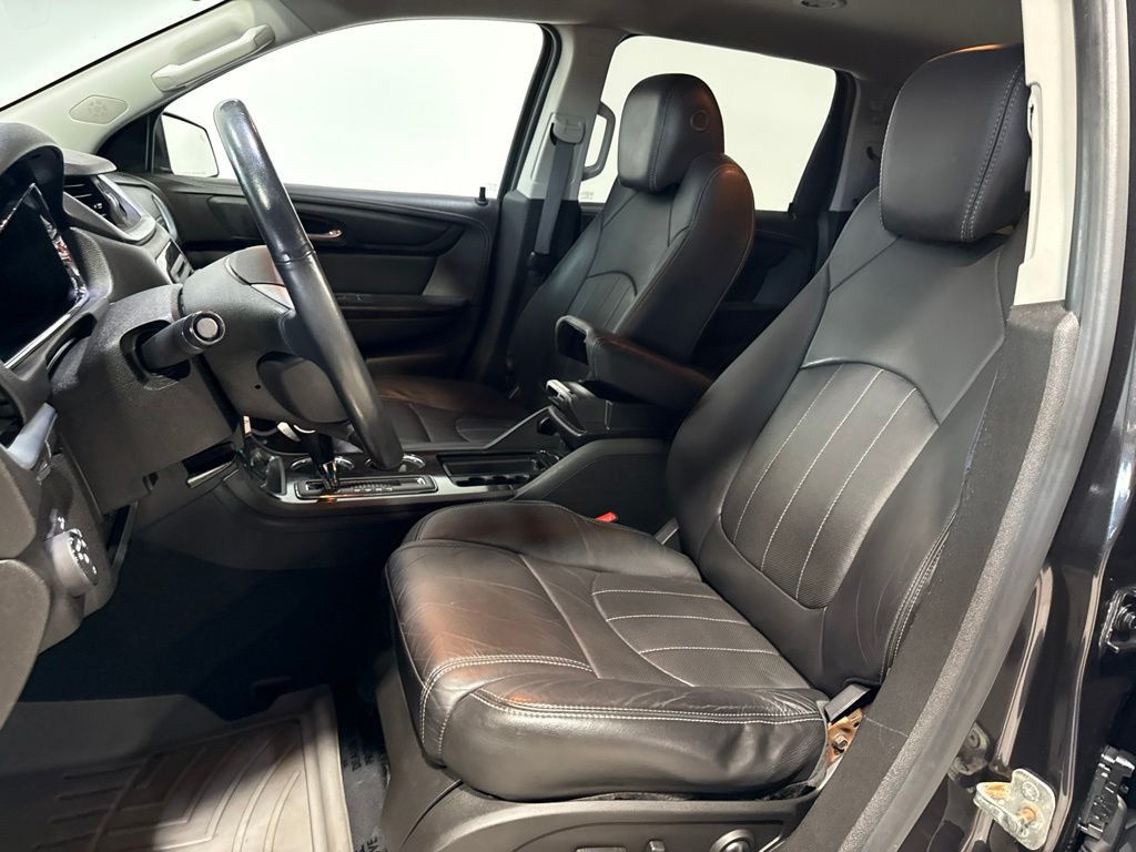 2015 Chevrolet Traverse AWD 4dr LTZ - 23040138 - 22