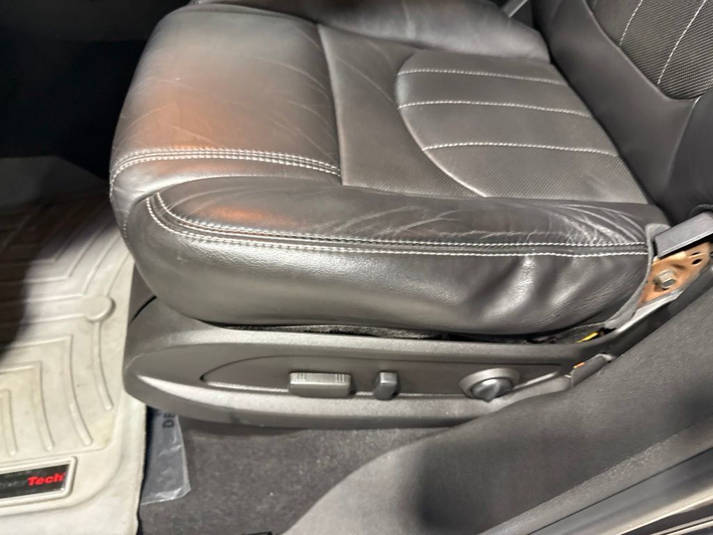 2015 Chevrolet Traverse AWD 4dr LTZ - 23040138 - 24