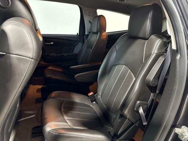 2015 Chevrolet Traverse AWD 4dr LTZ - 23040138 - 29