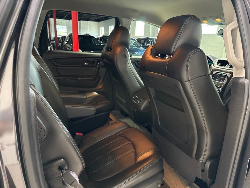 2015 Chevrolet Traverse AWD 4dr LTZ - 23040138 - 37