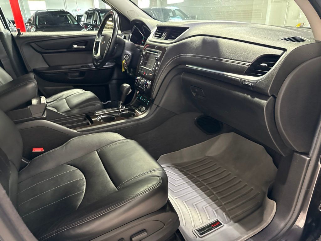2015 Chevrolet Traverse AWD 4dr LTZ - 23040138 - 42