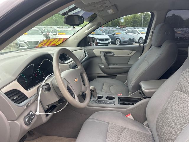 2015 Chevrolet Traverse FWD 4dr LS - 23021892 - 7