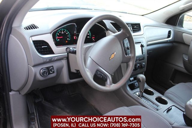 2015 Chevrolet Traverse FWD 4dr LS - 22770726 - 16