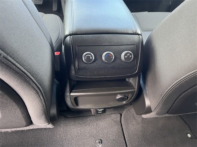 2015 Chevrolet Traverse FWD 4dr LT w/1LT - 22986218 - 13