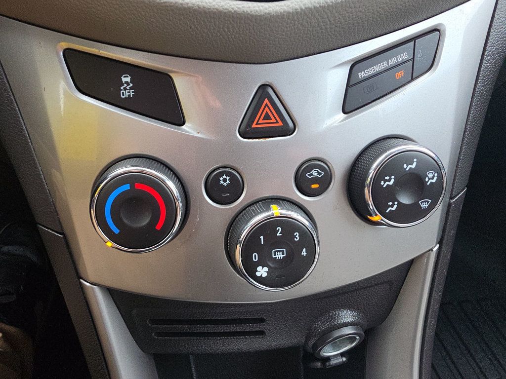 Chevrolet Trax photo 30