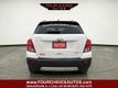 2015 Chevrolet Trax FWD 4dr LT - 23057767 - 3