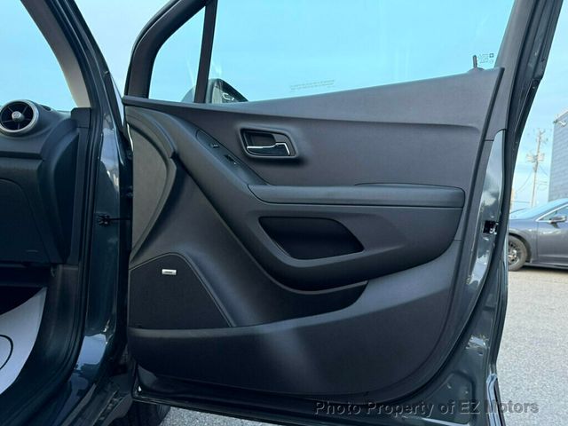 2015 Chevrolet Trax ONLY 43563 KM! ONE OWNER! CERTIFIED! - 22856139 - 28