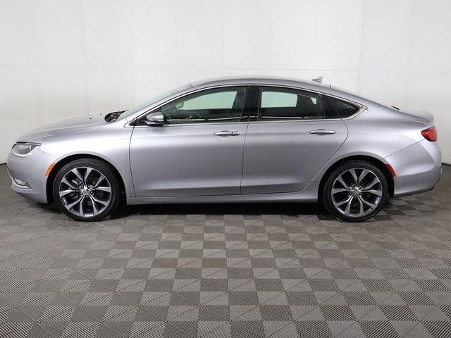 2015 Chrysler 200 4dr Sedan C FWD - 22947499 - 15