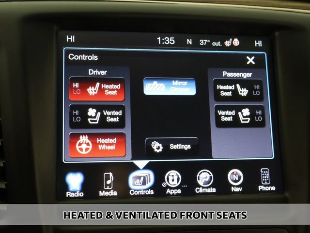 2015 Chrysler 200 4dr Sedan C FWD - 22947499 - 4