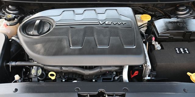 2015 Chrysler 200 4dr Sedan Limited FWD - 23053816 - 19