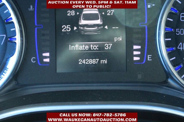 2015 Chrysler 200 4dr Sedan Limited FWD - 22946477 - 8