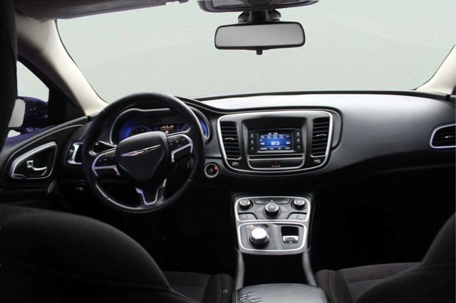 2015 Chrysler 200 4dr Sedan Limited FWD - 22967022 - 7