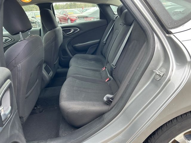 2015 Chrysler 200 4dr Sedan Limited FWD - 23003157 - 6