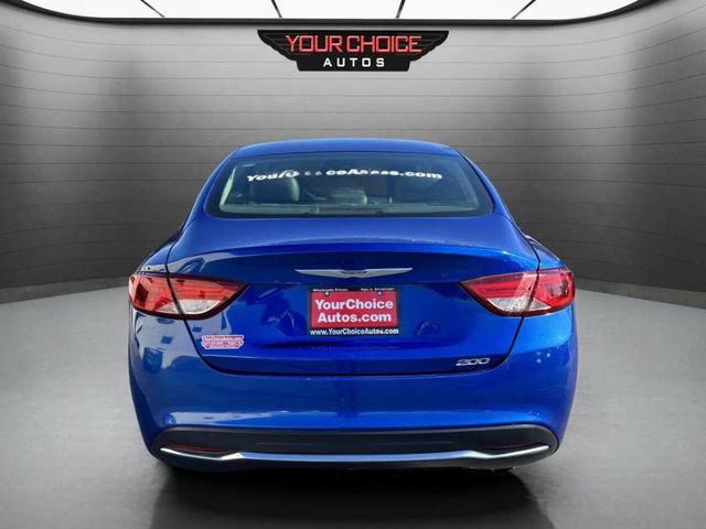2015 Chrysler 200 4dr Sedan Limited FWD - 22943739 - 3