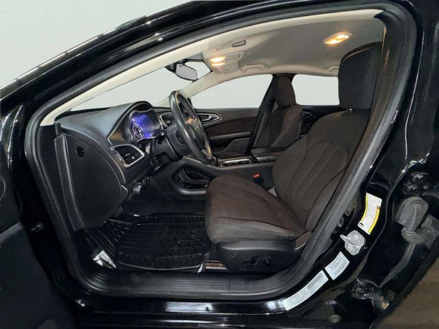 2015 Chrysler 200 4dr Sedan Limited FWD - 23034658 - 14