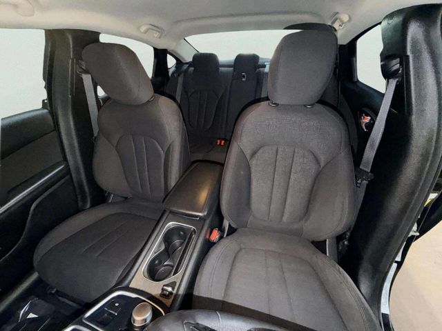 2015 Chrysler 200 4dr Sedan Limited FWD - 23034658 - 15