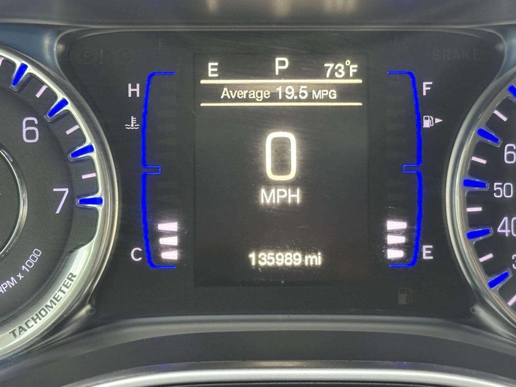 2015 Chrysler 200 4dr Sedan Limited FWD - 23042996 - 13