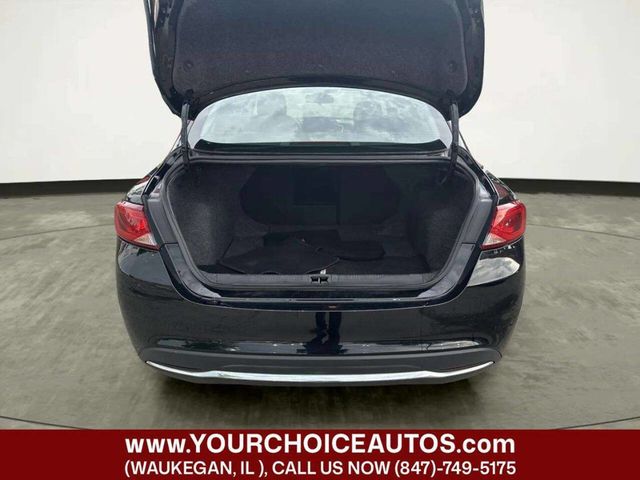 2015 Chrysler 200 4dr Sedan Limited FWD - 23042996 - 24