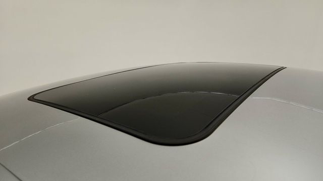 2015 Chrysler 200 4dr Sedan Limited FWD - 23094547 - 9