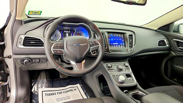 2015 Chrysler 200 4dr Sedan Limited FWD - 23094547 - 13
