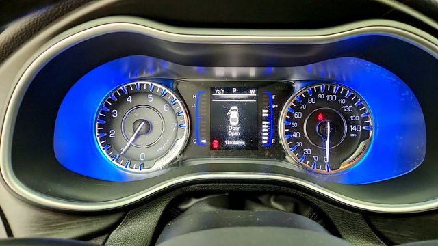 2015 Chrysler 200 4dr Sedan Limited FWD - 23094547 - 15