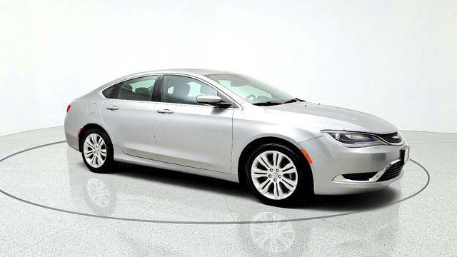2015 Chrysler 200 4dr Sedan Limited FWD - 23094547 - 2