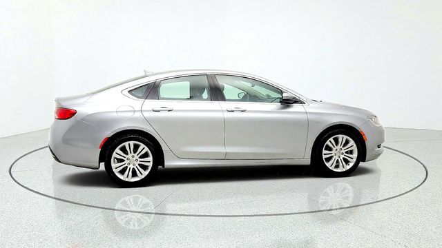2015 Chrysler 200 4dr Sedan Limited FWD - 23094547 - 3