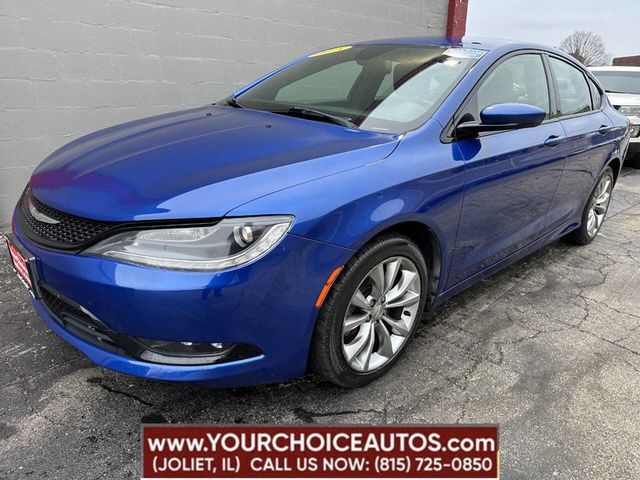 2015 Chrysler 200 4dr Sedan S FWD - 22727964 - 0