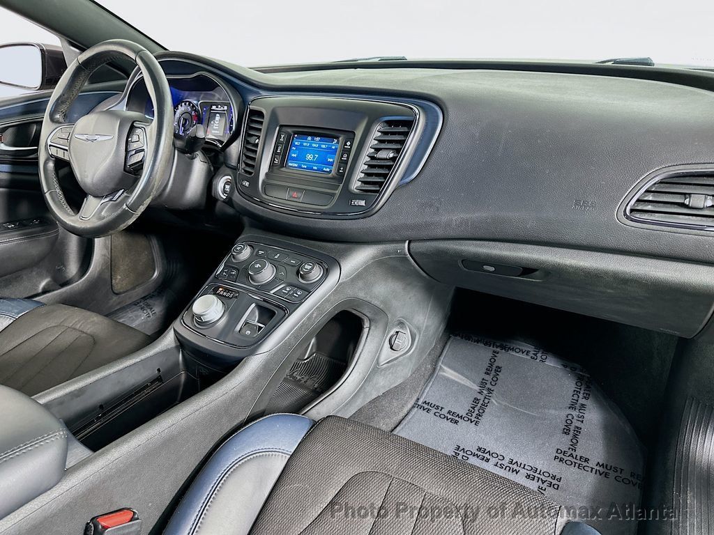 2015 Chrysler 200 S - 22615470 - 27