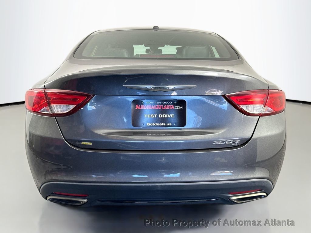 2015 Chrysler 200 S - 22615470 - 5