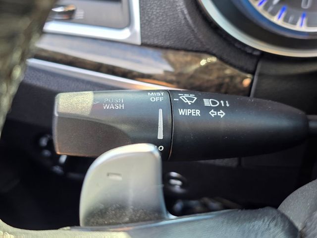 2015 Chrysler 300 4dr Sedan 300C RWD - 22999848 - 38